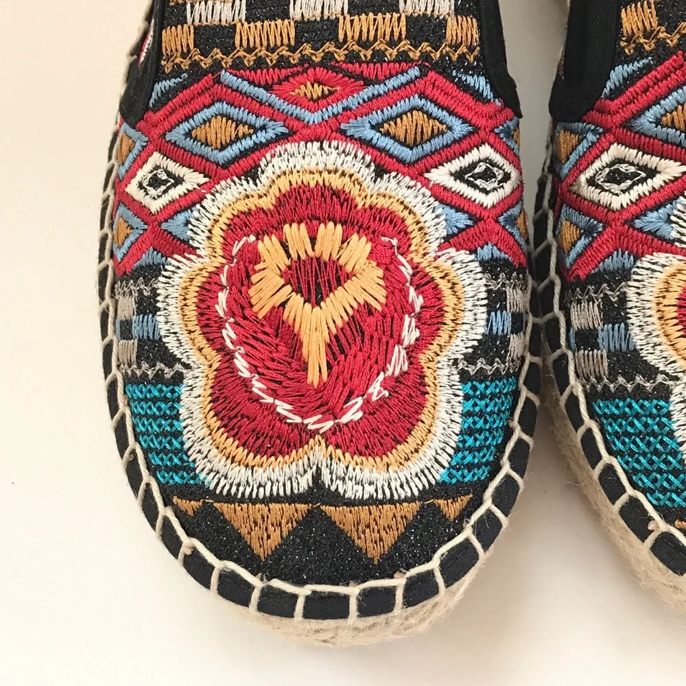 JOHNNY WAS Espadrille Platform Shoe Embroidered Bohemian Women’s Size 6 EU 36